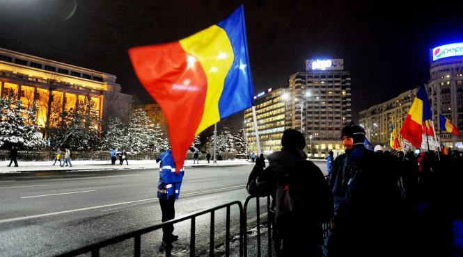 a 12 azi de proteste in fata guvernului