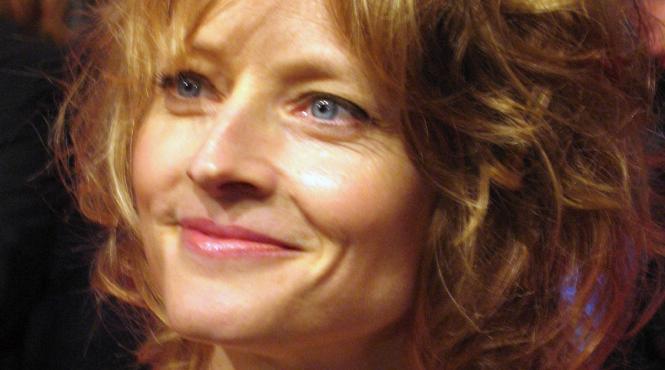 jodie foster si michael j fox printre participantii mitingului de sustinere a drepturilor imigrantilor si respectarii libertatii presei