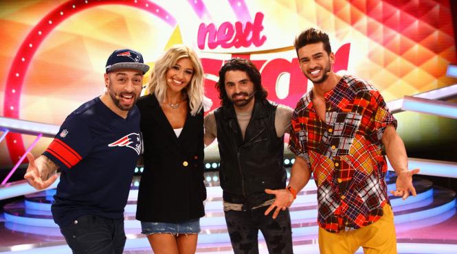 sapte perechi de frati urca pe scena de la next star pentru o demonstratie de dansuri populare