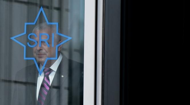 sri doi cetateni germani unul de origine siriana declarati indezirabili dupa ce au aderat la ideologia daesh