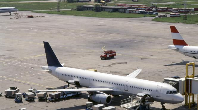 adevarul despre avionul plecat din otopeni si interceptat de avioanele militare nu apartinea unei companii din romania