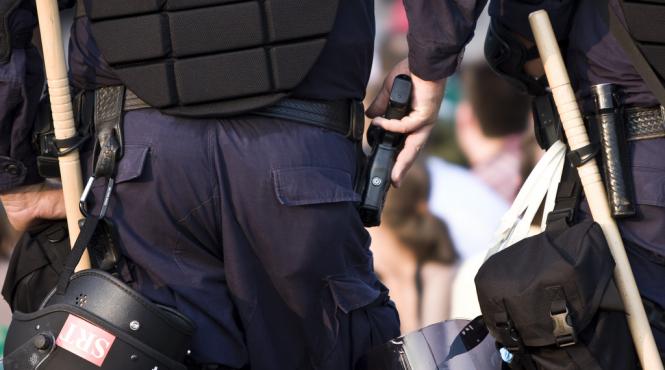 focuri de arma in capitala pentru imobilizarea unui sofer care a ranit un politist