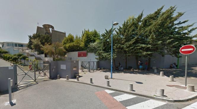 franta incident armat intr un liceu din grasse mai multi raniti a fost declansata alerta terorista