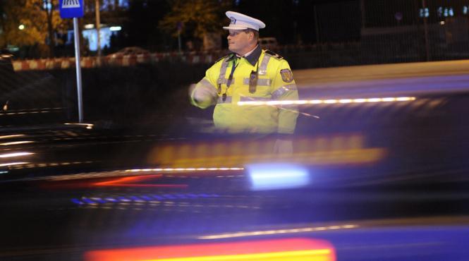 hunedoara minor de 12 ani prins de politisti la volanul unei masini furate