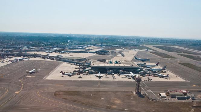 spatiul aerian deasupra romei inchis pana sambata noaptea