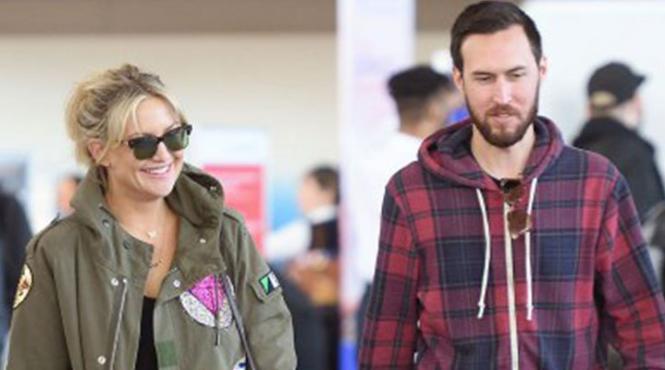 kate hudson are un nou iubit si nu este brad pitt