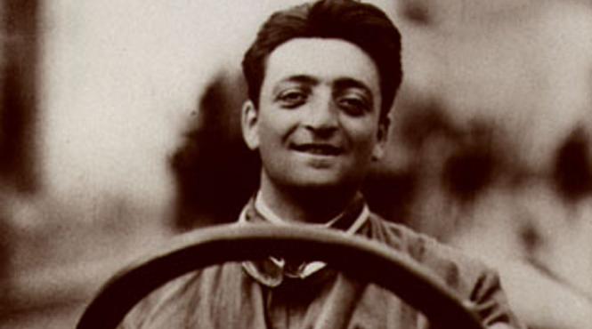 o banda de infractori intentiona sa fure sicriul cu ramasitele pamantesti ale lui enzo ferrari
