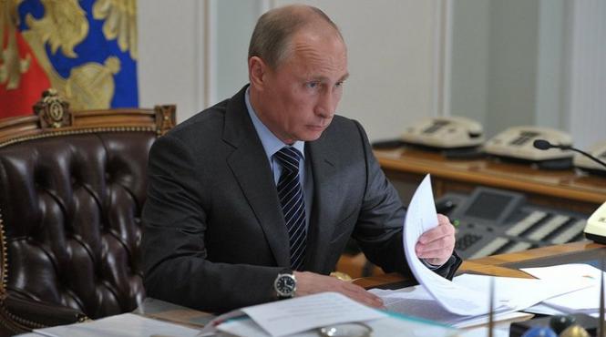 vladimir putin a convocat consiliul de securitate al federatiei ruse dupa atacul aerian american in siria