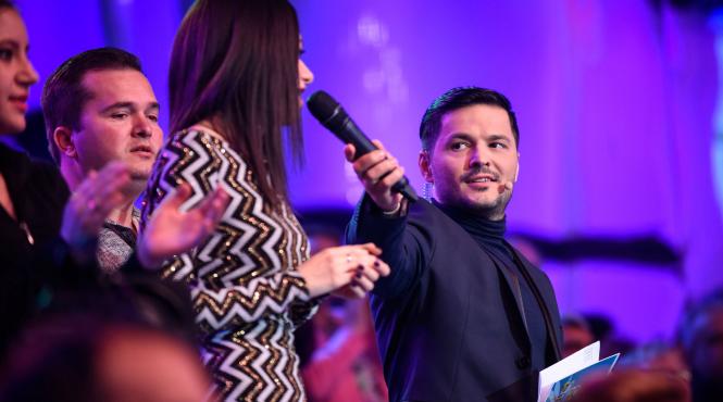 liviu varciu cerere in casatorie la zaza sing
