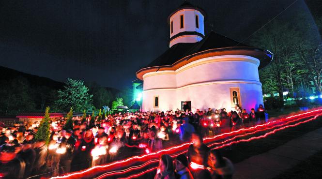 minivacanta de paste o afacere de sapte milioane de euro