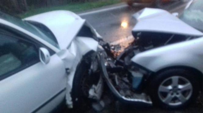 valcea trafic rutier blocat pe valea oltului la calimanesti din cauza unui accident rutier