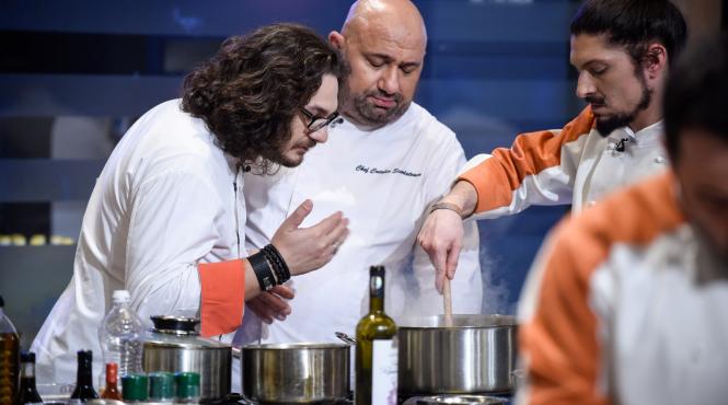 chefi la cutite si acces direct lider de audienta