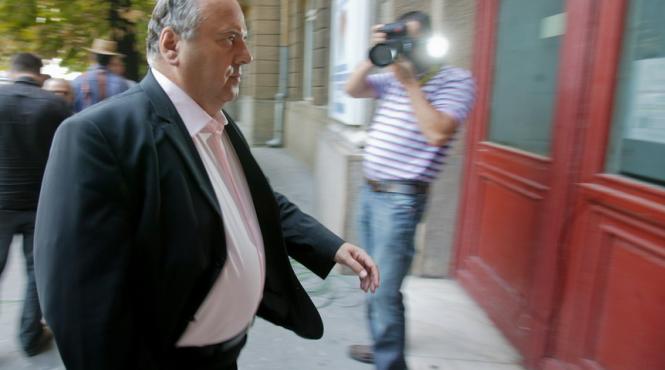 gheorghe stefan a primit spaga ascunsa intr o geanta de laptop