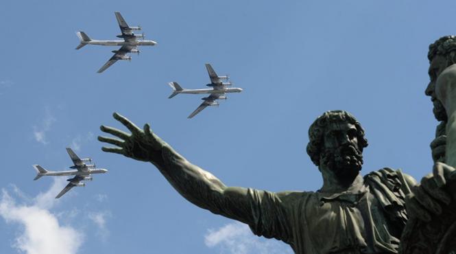 norii de deasupra moscovei vor fi dizolvati pentru parada de 9 mai