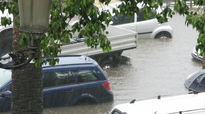 mai multe gospodarii au fost inundate in vaslui