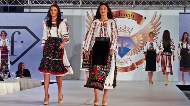 doua recorduri mondiale nasaudene satul care coase pentru designeri romani si straini video