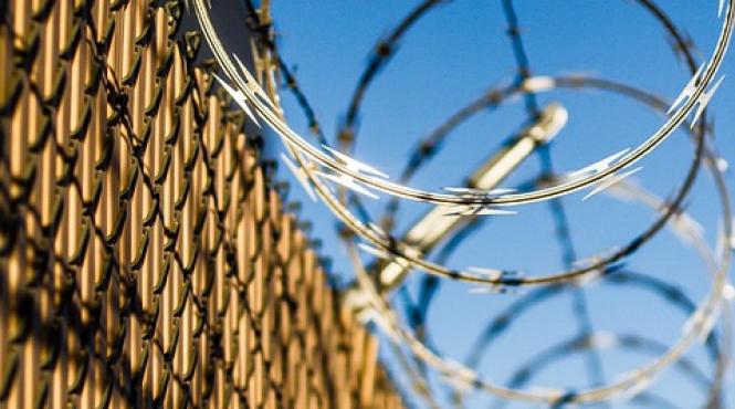 marea britanie un penitenciar va utiliza in premiera o tehnologie anti drone pentru a combate contrabanda