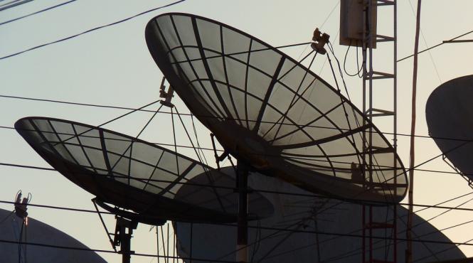 radioteleviziunea publica afgana a fost atacata de oameni inarmati