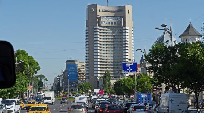 pmb a inceput implementarea benzilor unice pe marile artere ale capitalei