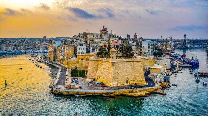 malta files mari companii europene obiectul unei anchete jurnalistice de amploare privind evaziunea fiscala spalarea de bani si coruptia