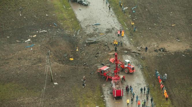 13 ani de la tragedia de la mihailesti in care doi jurnalisti ai antenei 1 au pierit bilantul final 18 morti si 10 raniti