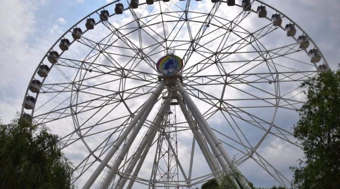 gratuitate pentru copii la roata mare din parcul de agrement tei cu ocazia zilei de 1 iunie