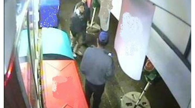 buzau politistii au identificat doi tineri care jefuiau persoanele aflate in stare de ebrietate