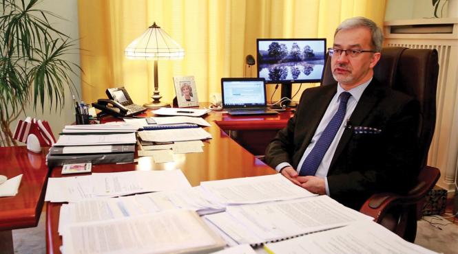 campanie jurnalul national 10 ani de nu e cum a refuzat romania sa construiasca autostrazi pe banii altora