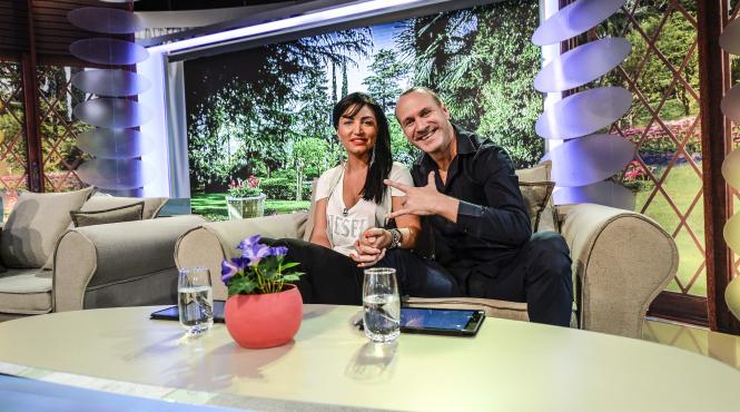 fata lui alin oprea admisa prima la cel mai bun liceu de muzica din lume