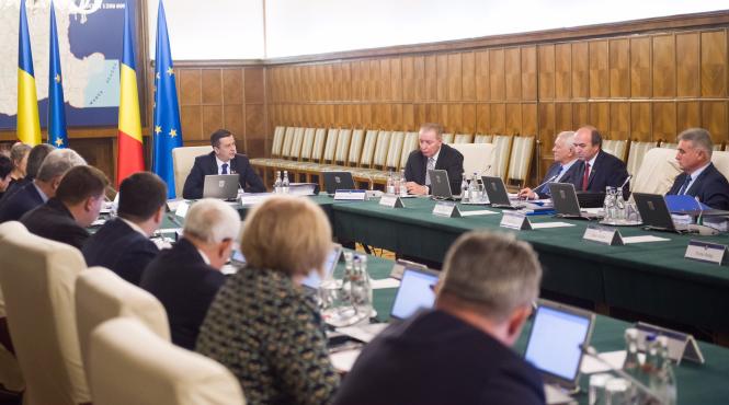 alerta toti ministrii si au dat demisia din guvern surse