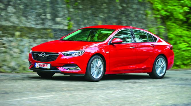 ce aduce nou insignia de generatia a doua