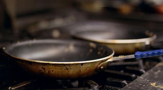 caz socant la malul marii o constanteanca si a omorat sotul cu tigaia