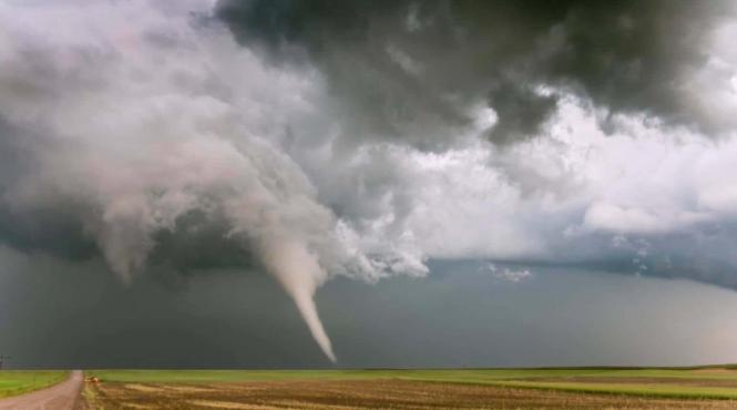 cresterea cu doar 0 5 c a temperaturii medii suficienta pentru intensificarea dezastrelor meteorologice