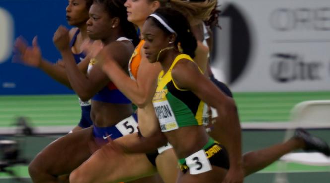 atleta jamaicana elaine thompson s a impus in proba feminina de 100 m