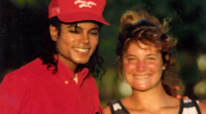 michael jackson revine pe micile ecrane de halloween intr un film de animatie