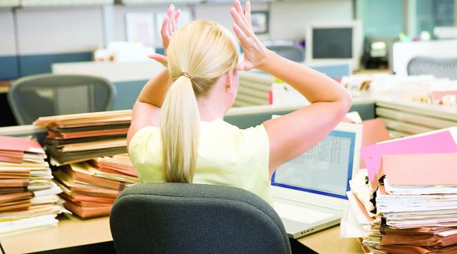 studiu romanii nu au incredere in angajatori