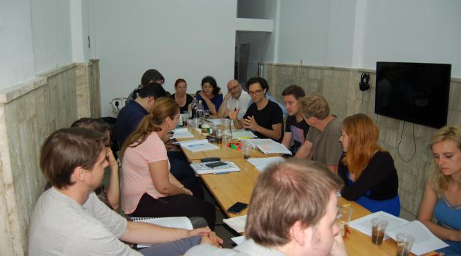 iasi proiectul comunitati re imaginate realizat de 1 1 si tranzit ro la iasi se bucura de un mare interes din partea publicului avizat