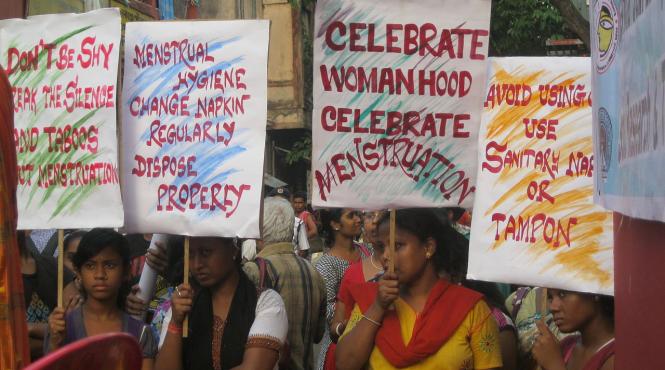 firmele indiene introduc politica zilei menstruatiei