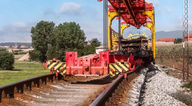 incepe reabilitarea liniei cfr simeria curtici frontiera a fost emisa autorizatia de constructie siguranta traficului va fi imbunatatita