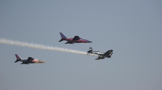 bias 2017 un mix de acrobatii cu elicopterul aeronave militare si avioane istorice galerie foto