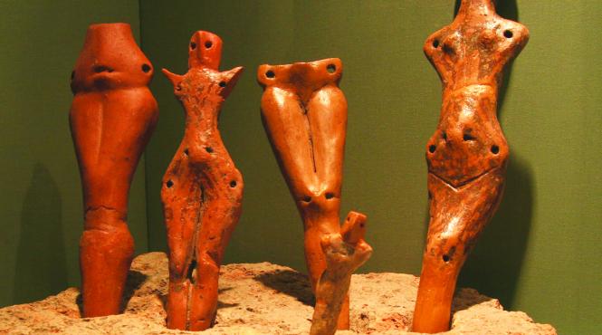 unic pe plaiuri mioritice muzeul de arta cucuteni