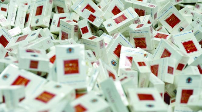 20 000 de pachete de tigari confiscate zilnic