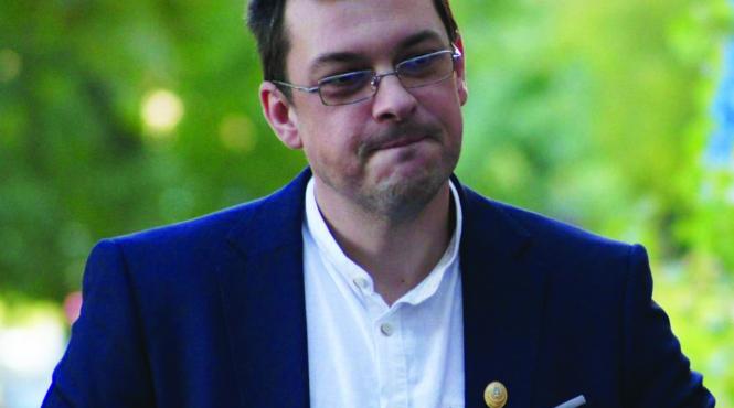 pnl protejeaza alaptatul in public