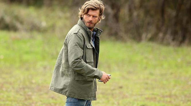 cel mai frumos actor din turcia vine din 14 august la happy channel