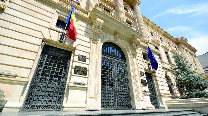 banca centrala si a amintit ca poate reglementa ifn
