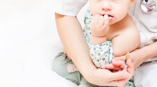 legea vaccinarii trimisa in parlament