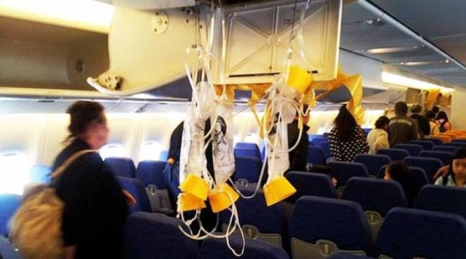 momente de panica la bordul unui avion care a decolat de la bacau spre londra mastile de oxigen au fost coborate dupa ce aeronava s a depresurizat