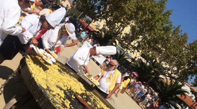 in plin scandal al oualor contaminate belgienii organizeaza sarbatoarea omletei gigantice