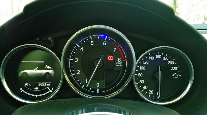 ce poate sa faca cel mai ieftin roadster sportiv