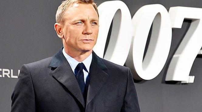 daniel craig s a razgandit si se intoarce la rolul lui james bond
